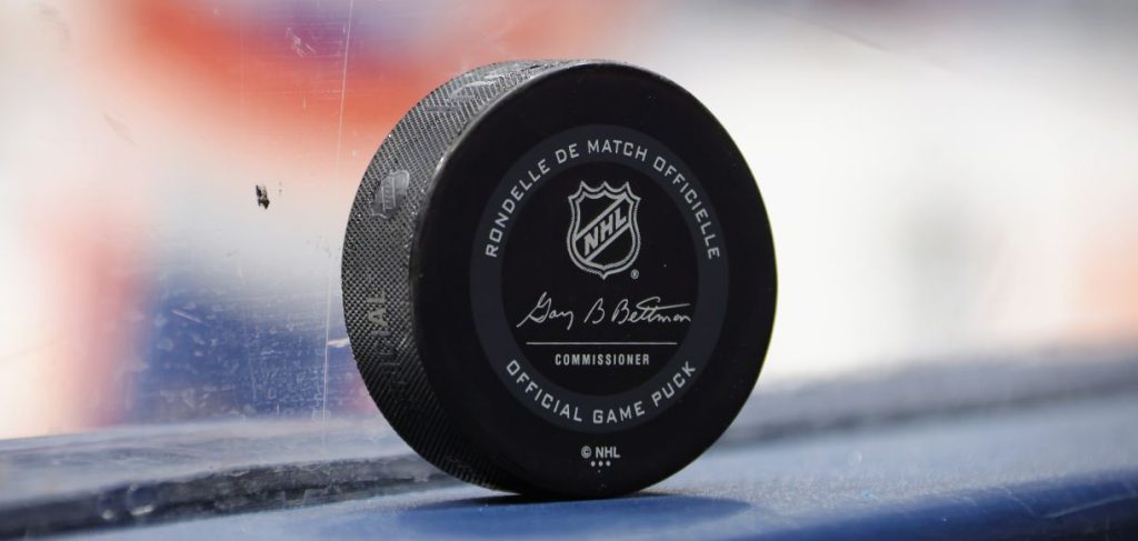 NHL Puck Line